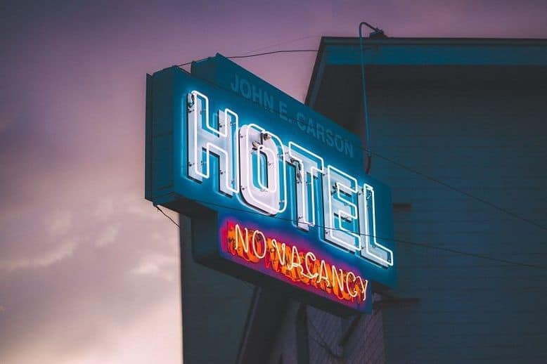 Come si fa il check-in in hotel