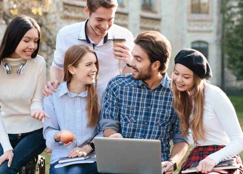 English Grammar: come usare “also” nelle conversazioni in inglese