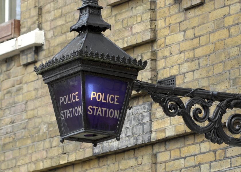 denuncia di furto in inglese