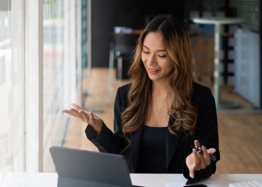 stipendio in inglese