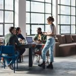 Defining e non-defining relative clauses: guida pratica con esempi