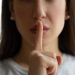 Le lettere ‘mute’ in inglese: perché ci sono se non si leggono?
