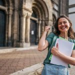 Il 93% dei nostri studenti supera la certificazione. Il prossimo sei tu.